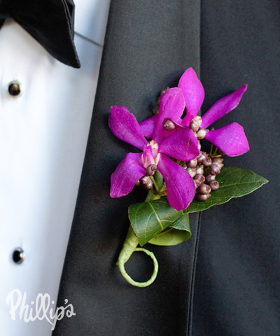 phillips-flowers-purpleorchidsboutonniers