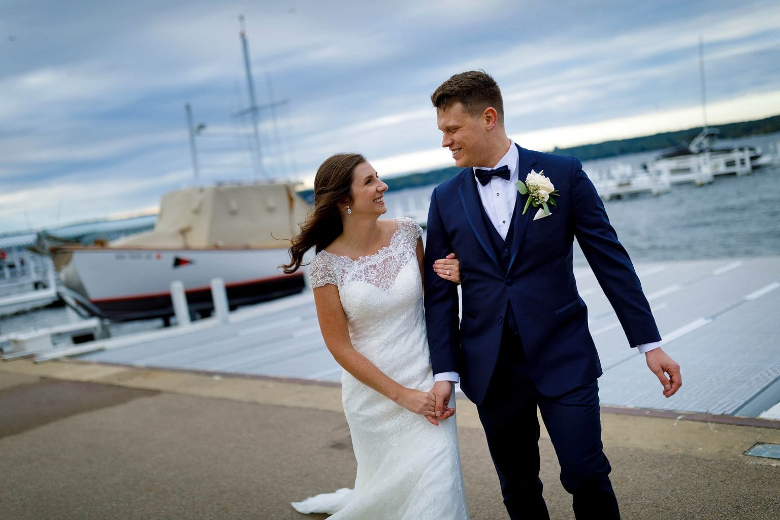 wasabi-photography-lake-geneva-yacht-club-wedding-33-1536×1024